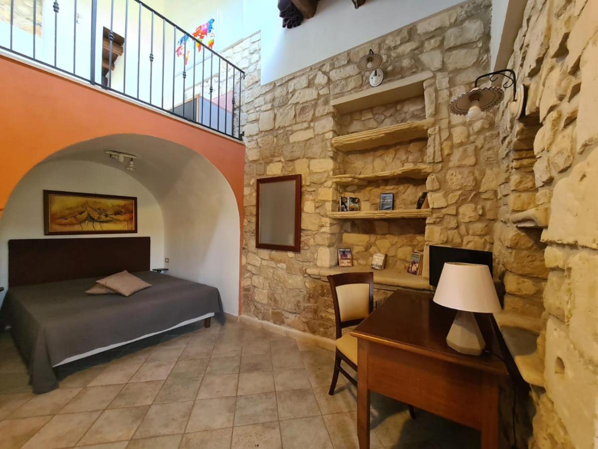 L'Apparthotel Ragusa Bagian luar foto