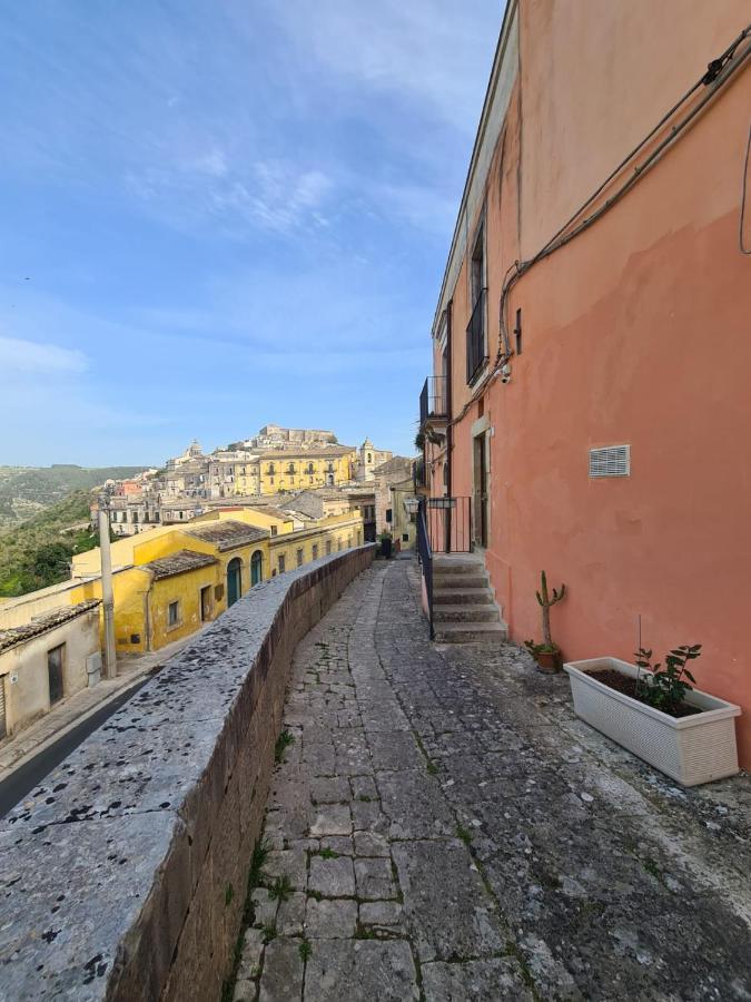 L'Apparthotel Ragusa Bagian luar foto