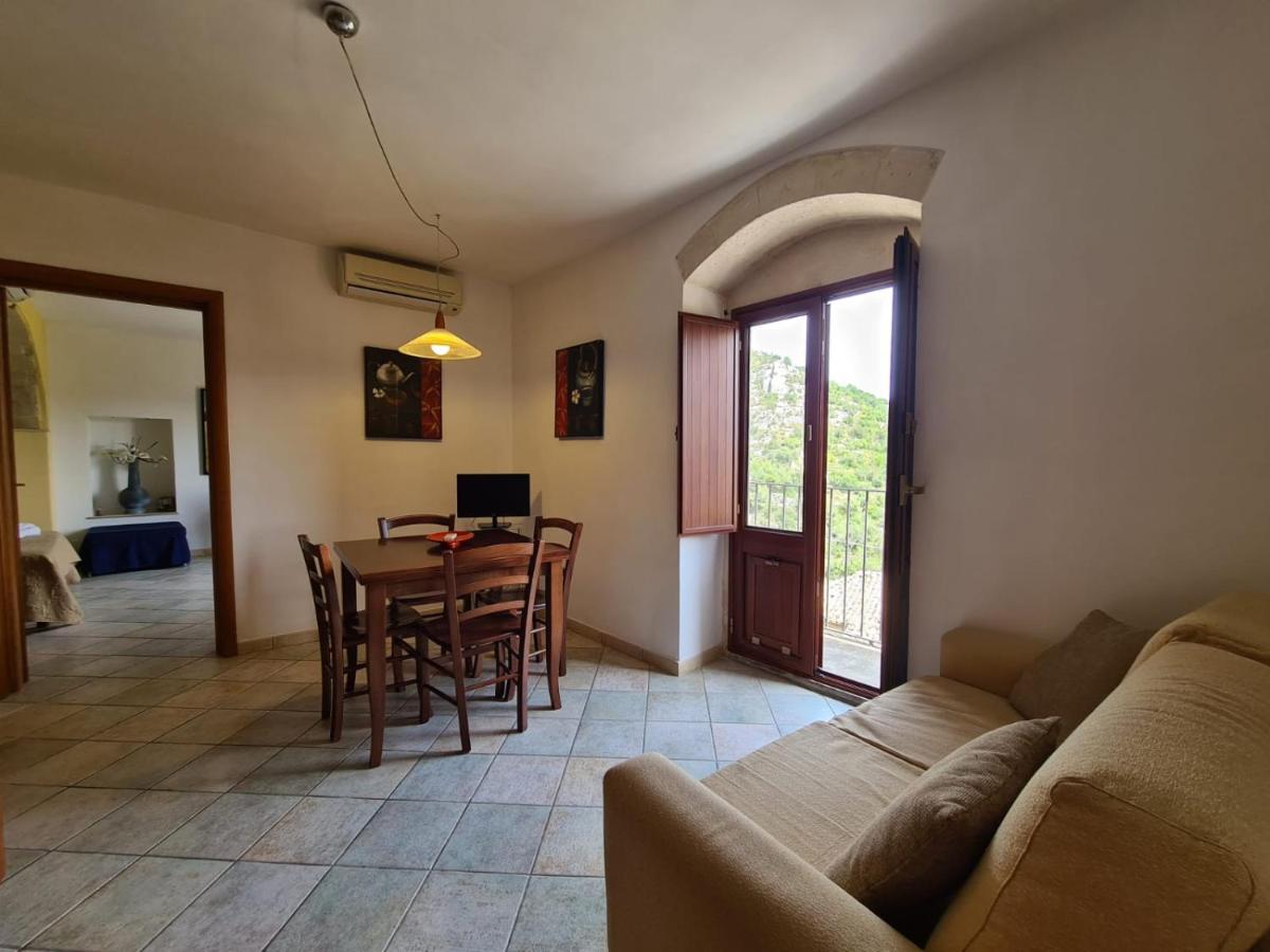L'Apparthotel Ragusa Bagian luar foto