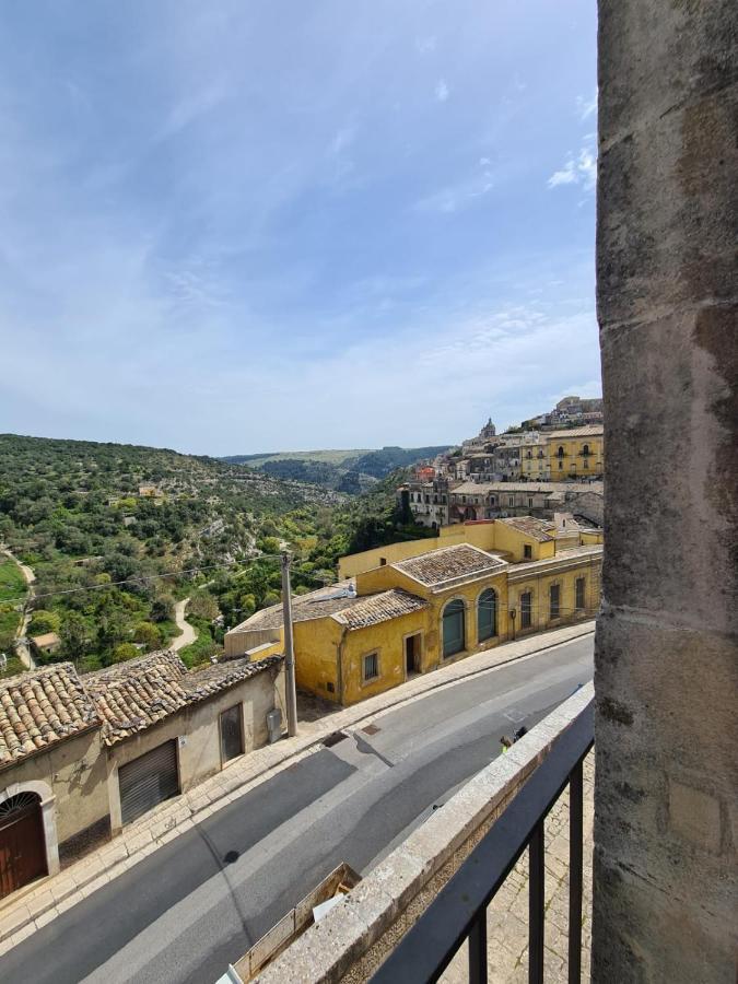 L'Apparthotel Ragusa Bagian luar foto