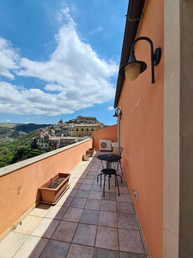 L'Apparthotel Ragusa Bagian luar foto