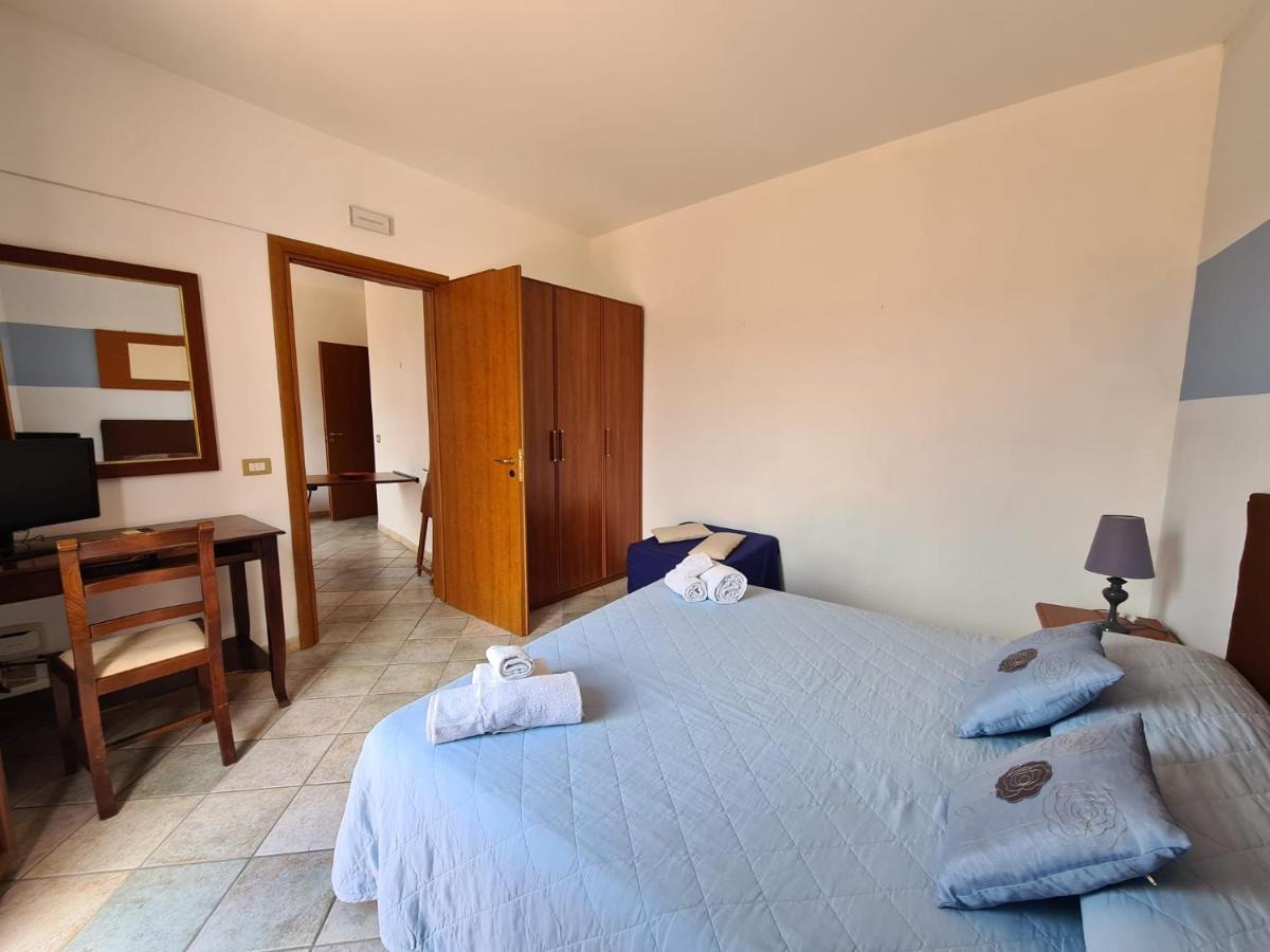 L'Apparthotel Ragusa Bagian luar foto
